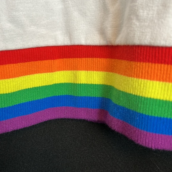 Rainbow 🌈 Sweatshirt - Picture 5 of 6